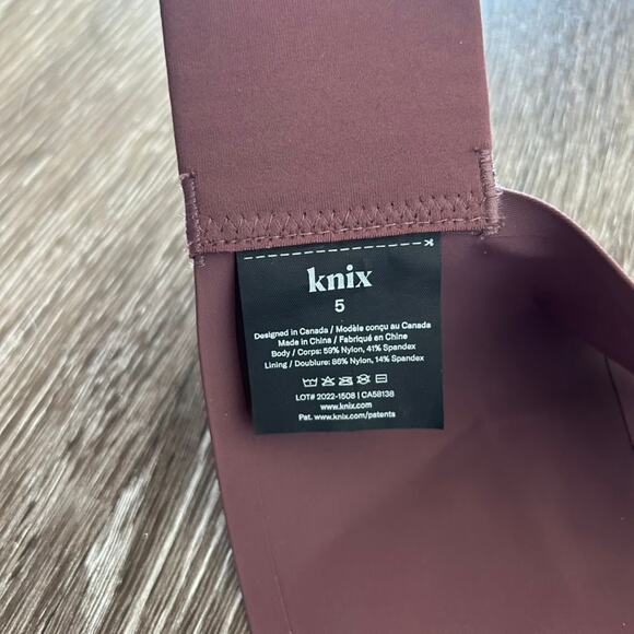 NWT Knix Catalyst Front Zip Sports Bra Size 5 38DD Dahlia Purple Maximum Support - Picture 7 of 13